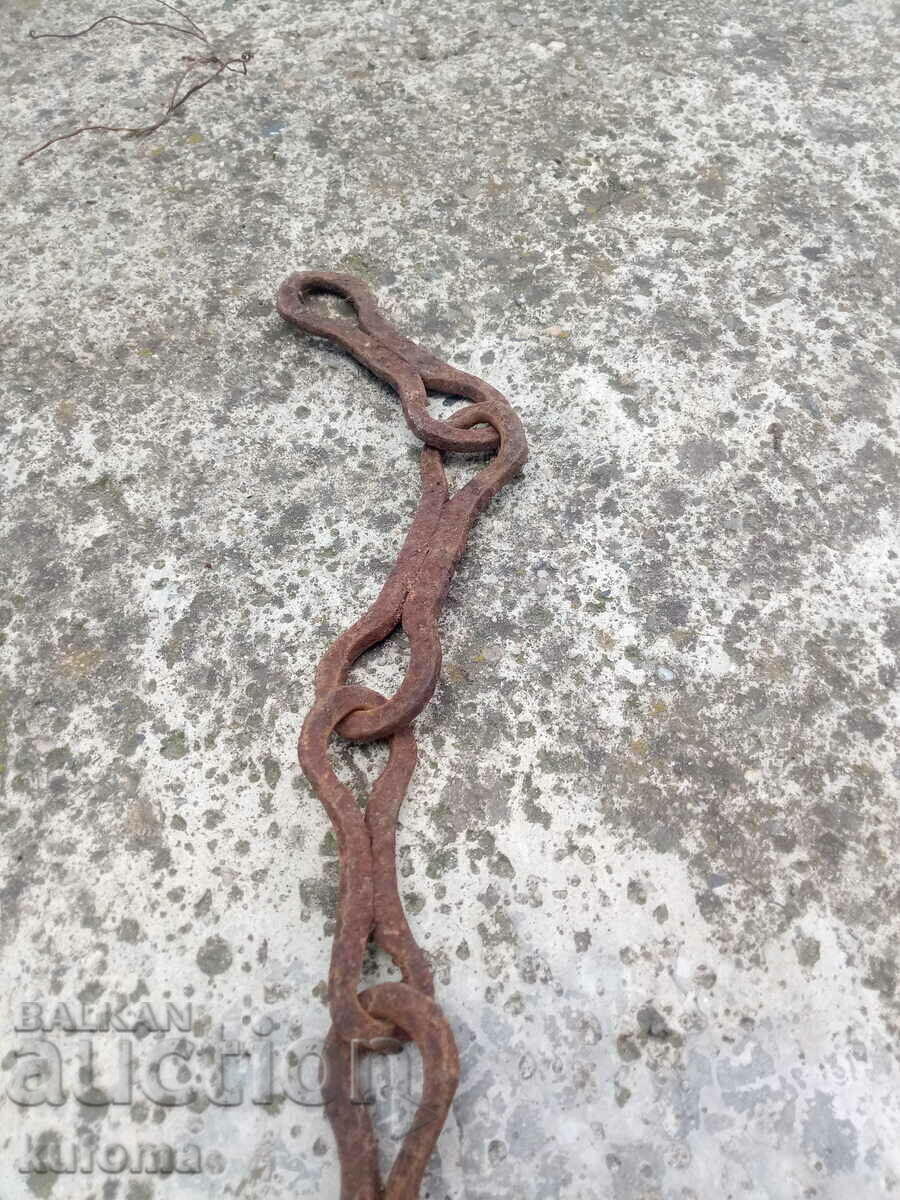 Аукцион Стара кована верига за огнище Аукцион Стара кована верига за огнище