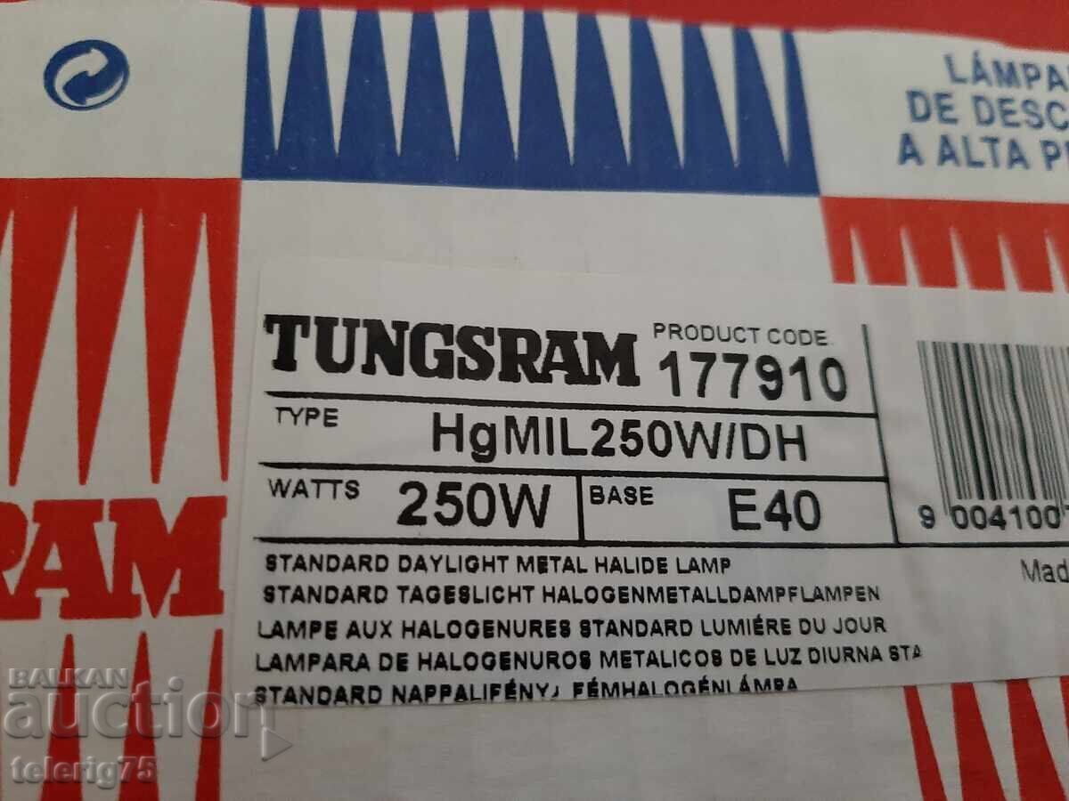 Delivery of Metal Halide Lamp Bulb 'TUNGSRAM' 220V, 250W, E40 - Hungary Delivery of Metal Halide Lamp Bulb 'TUNGSRAM' 220V, 250W, E40 - Hungary