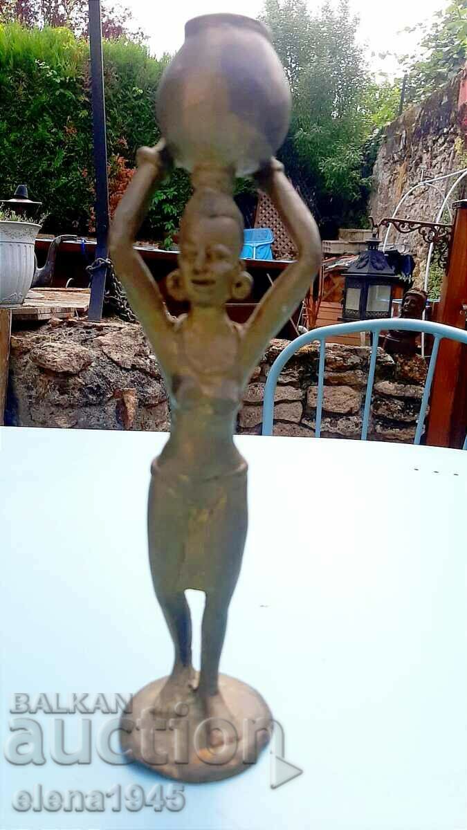 Auction  African sculpture