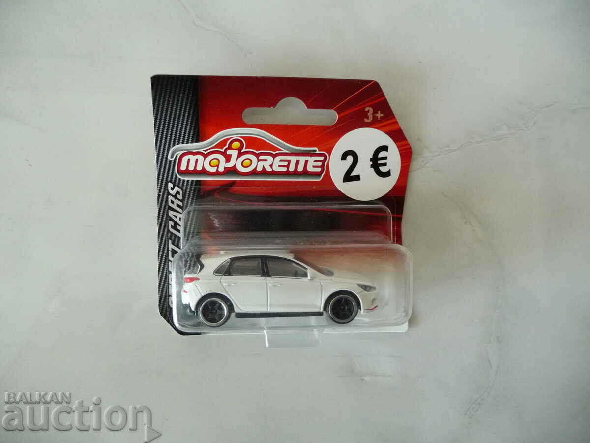 Hyundai i30 metal cart Majorette for collection new SUV