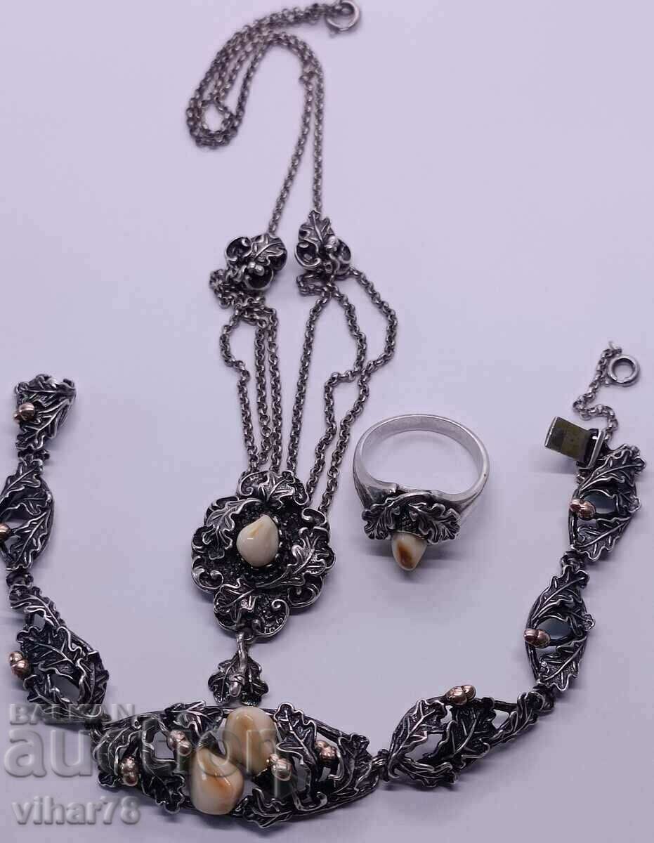 A beautiful silver bracelet-necklace and ring lot with price 649.99 BGN | € 332.33 A beautiful silver bracelet-necklace and ring lot with price 649.99 BGN | € 332.33