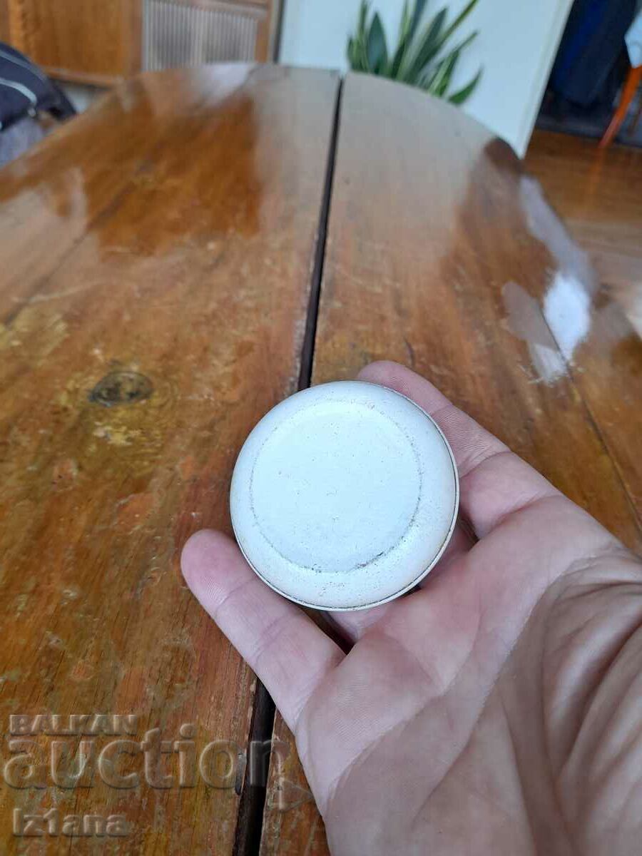 Delivery of Old ashtray Balkankar