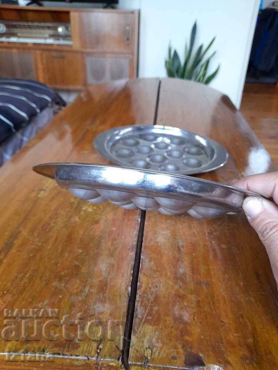 Old tray, egg dish with price 55.00 BGN | € 28.12 Old tray, egg dish with price 55.00 BGN | € 28.12