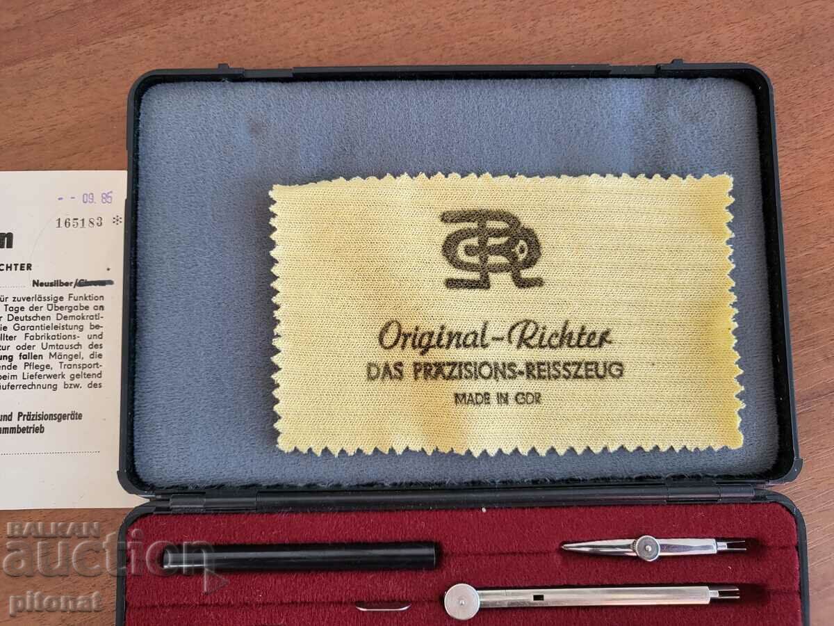 Delivery of RICHTER drawing set