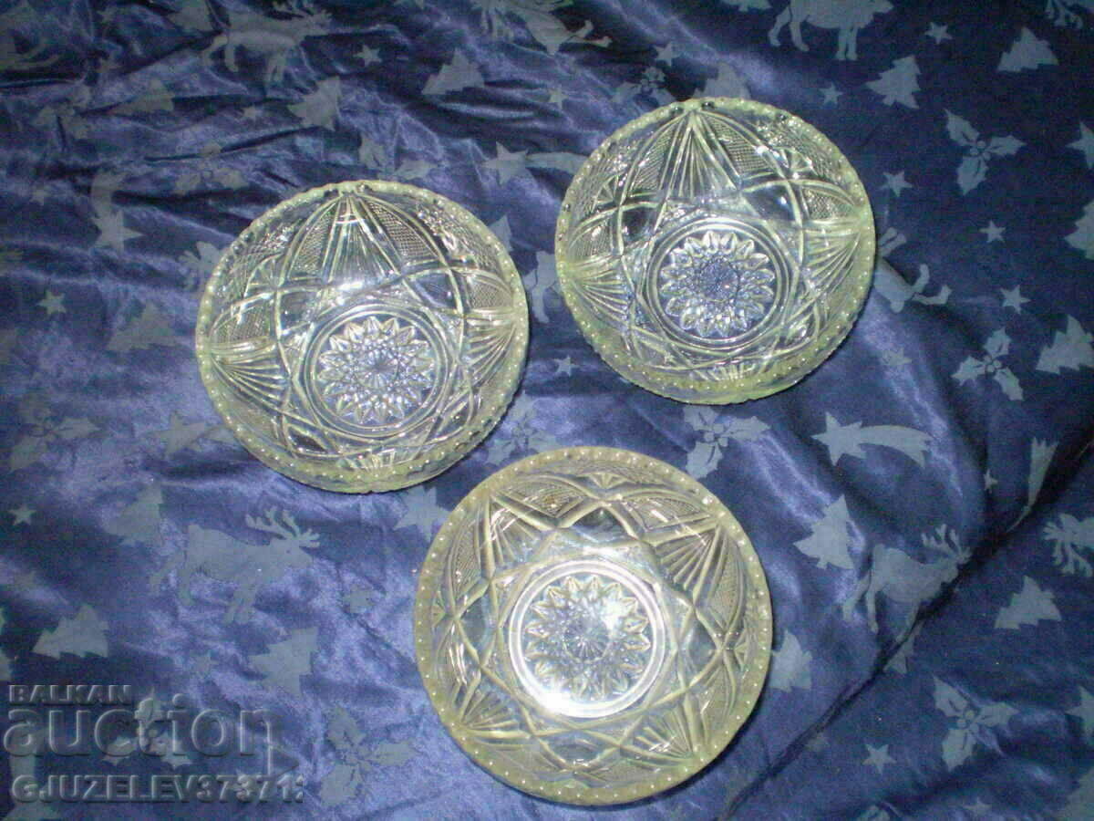 Delivery of Three Small Crystal Fruitiers Delivery of Three Small Crystal Fruitiers