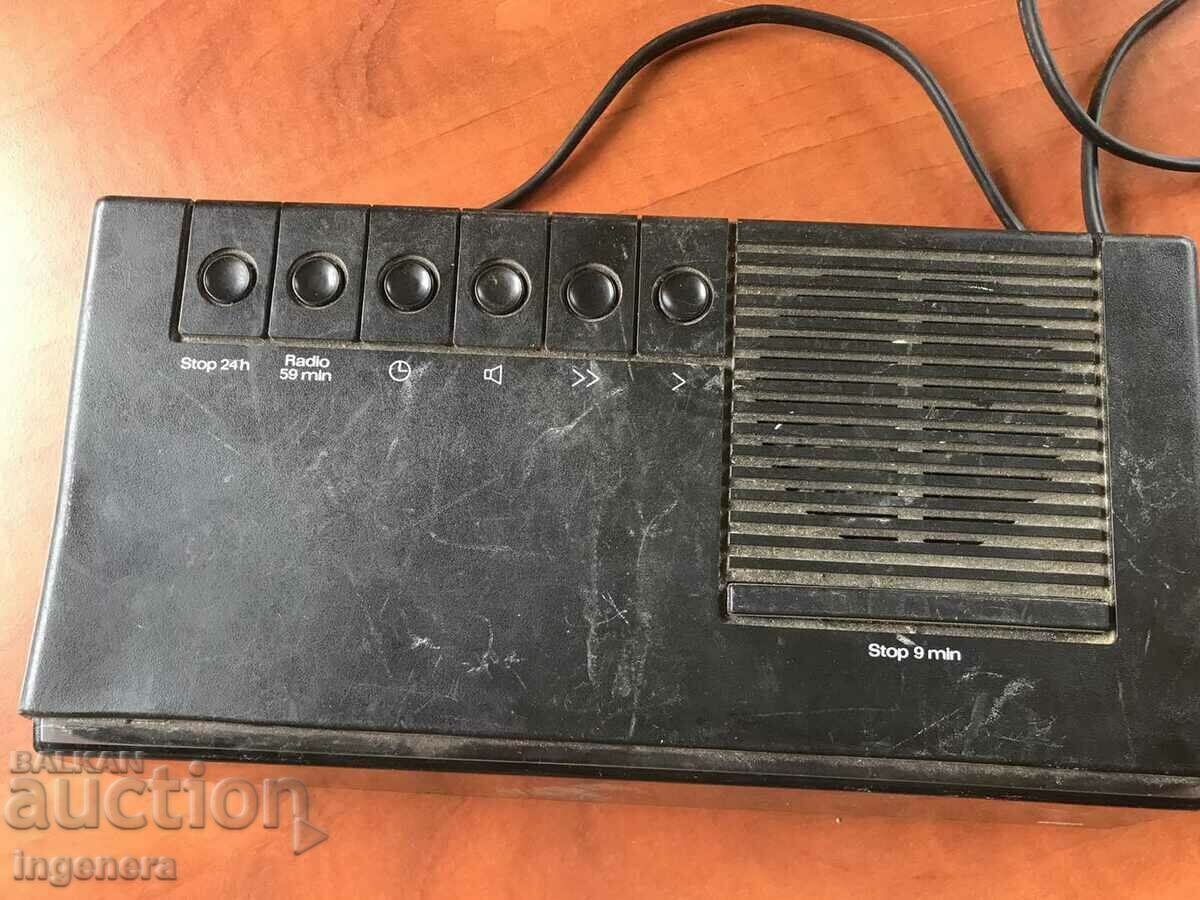 RADIO CLOCK RADIO - WORKS with price 34.00 BGN | € 17.38 RADIO CLOCK RADIO - WORKS with price 34.00 BGN | € 17.38