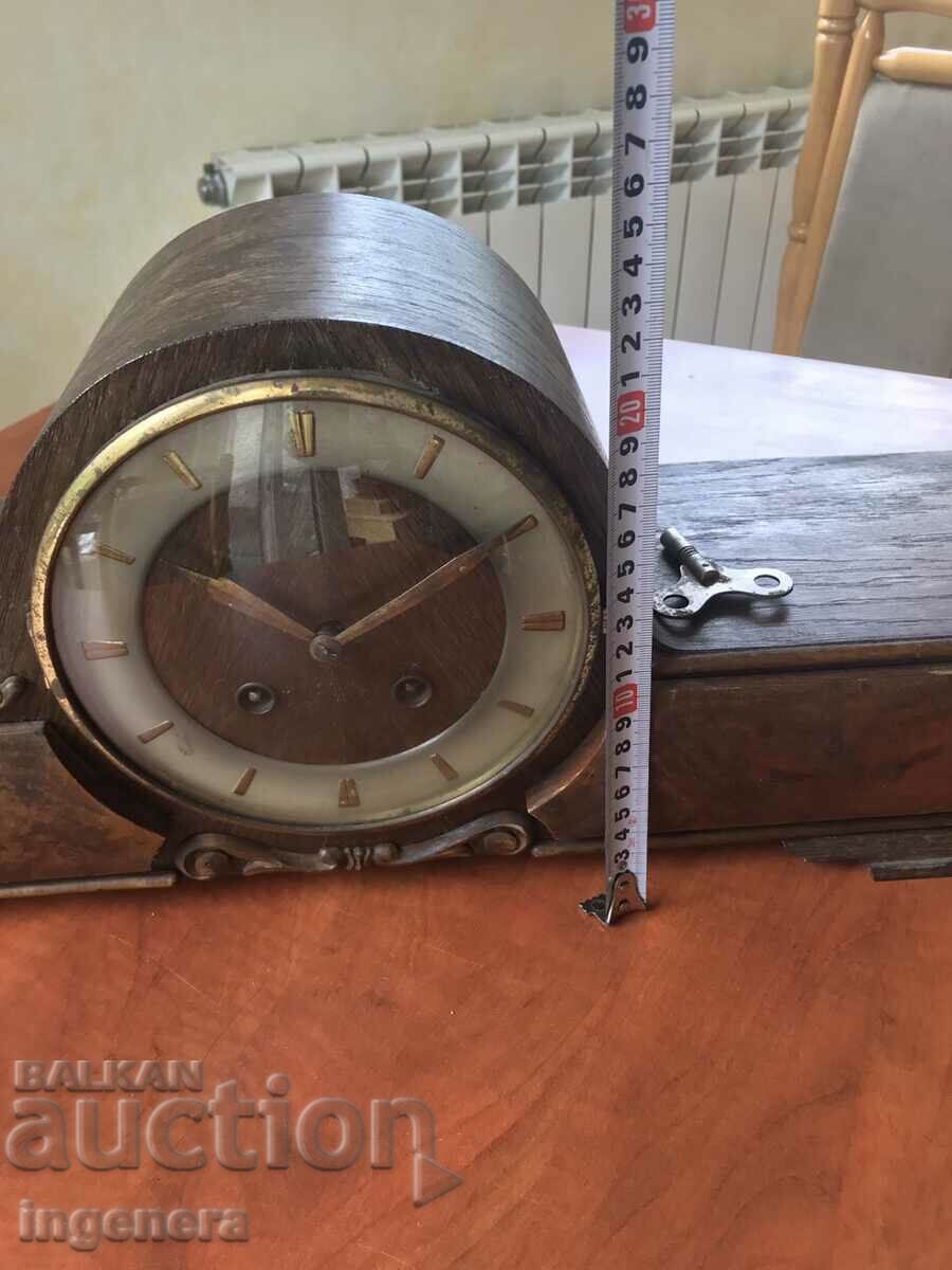 Auction FIREPLACE CLOCK ANTIQUE LARGE WOODEN CASE Auction FIREPLACE CLOCK ANTIQUE LARGE WOODEN CASE