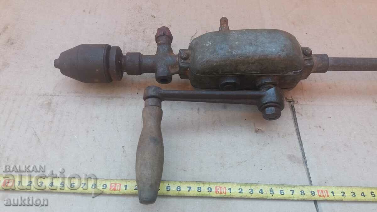 Доставка на СТАРА РЪЧНА ДРЕЛКА - РАБОТЕЩА Доставка на СТАРА РЪЧНА ДРЕЛКА - РАБОТЕЩА