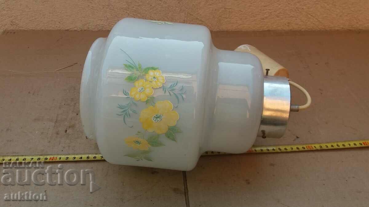 Livrarea LAMPĂ LUSTRAR VECHE Livrarea LAMPĂ LUSTRAR VECHE