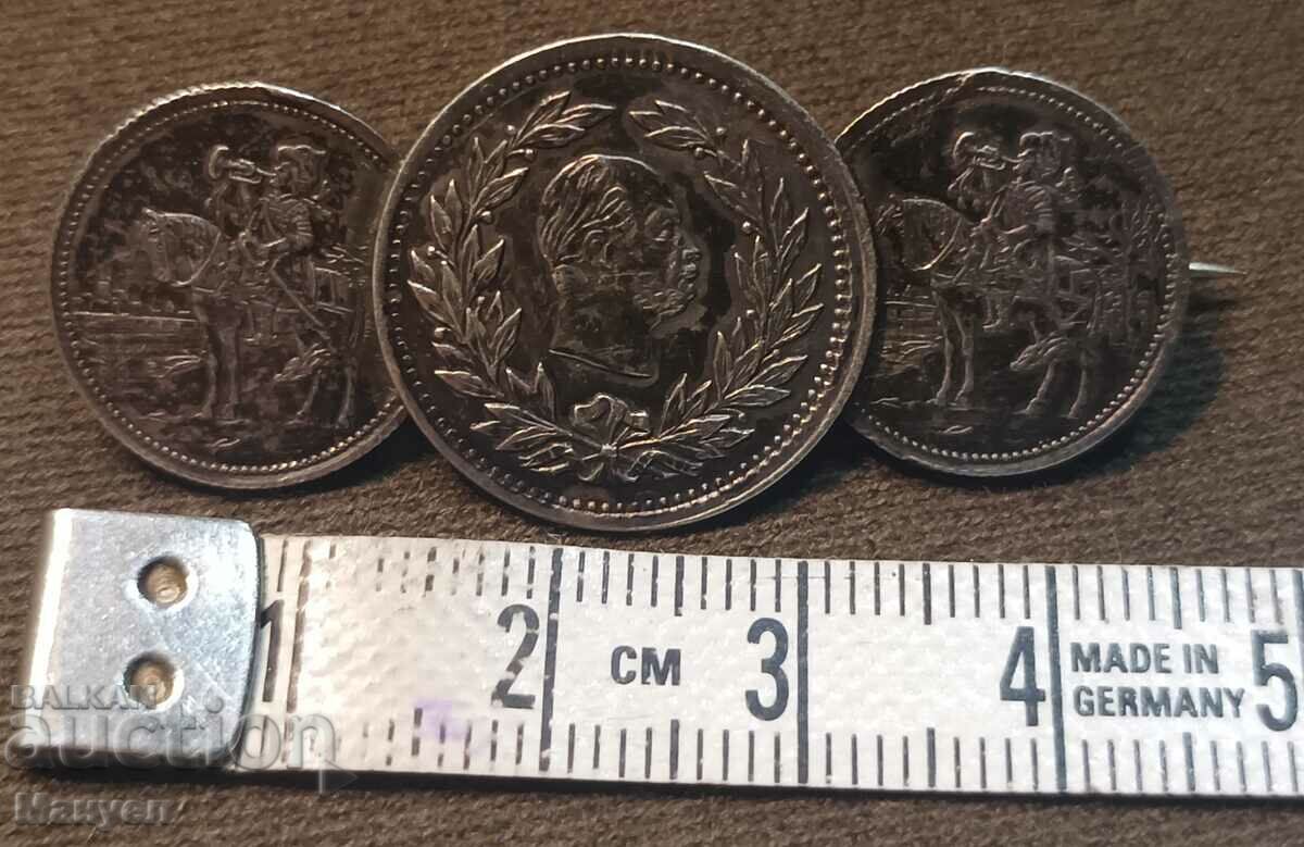 Auction Old silver brooch. Auction Old silver brooch.