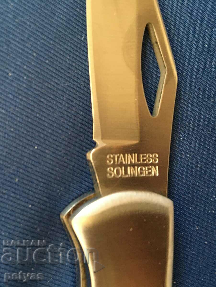 Folding knife - 65 x 165 with price 13.50 BGN | € 6.90 Folding knife - 65 x 165 with price 13.50 BGN | € 6.90