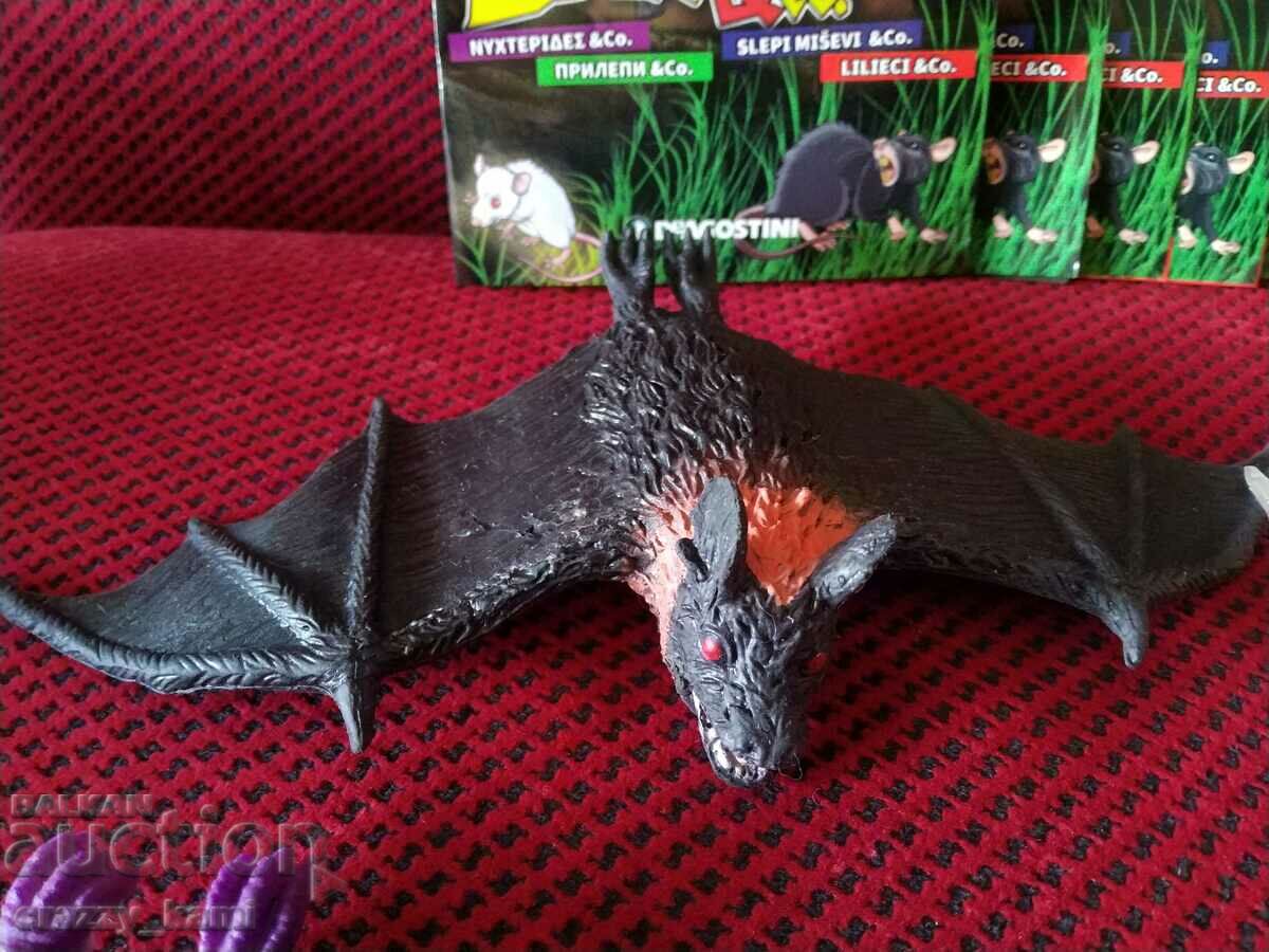 A collection of bats - 7 A collection of bats - 7