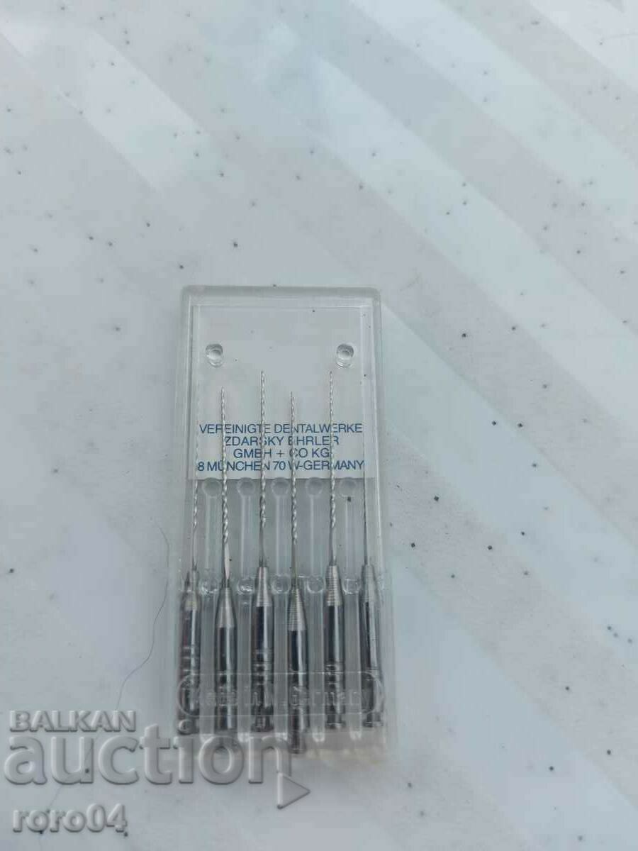 DENTAL CONSUMABLES - FOR CLEANING CHANNELS - 5 DENTAL CONSUMABLES - FOR CLEANING CHANNELS - 5