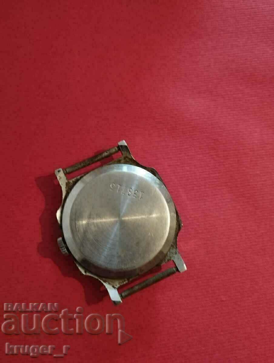 Delivery of VICTORY clock.