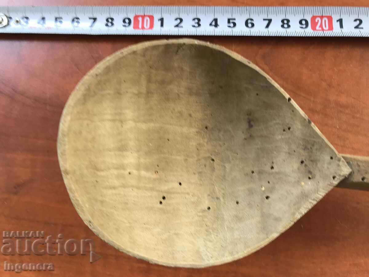 WOODEN SPOON ANTIQUE HAND CARVED LARGE - 6 WOODEN SPOON ANTIQUE HAND CARVED LARGE - 6