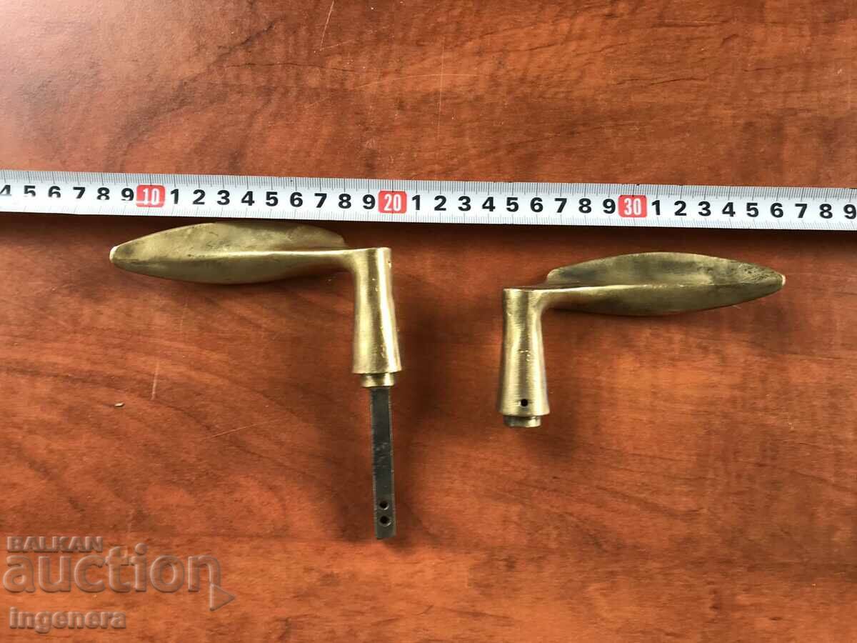 Auction HANDLES SHIELD BRONZE BRASS ANTIQUE Auction HANDLES SHIELD BRONZE BRASS ANTIQUE