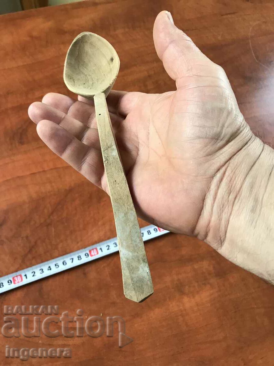 ANTIQUE HAND CARVED WOODEN SPOON - 5 ANTIQUE HAND CARVED WOODEN SPOON - 5