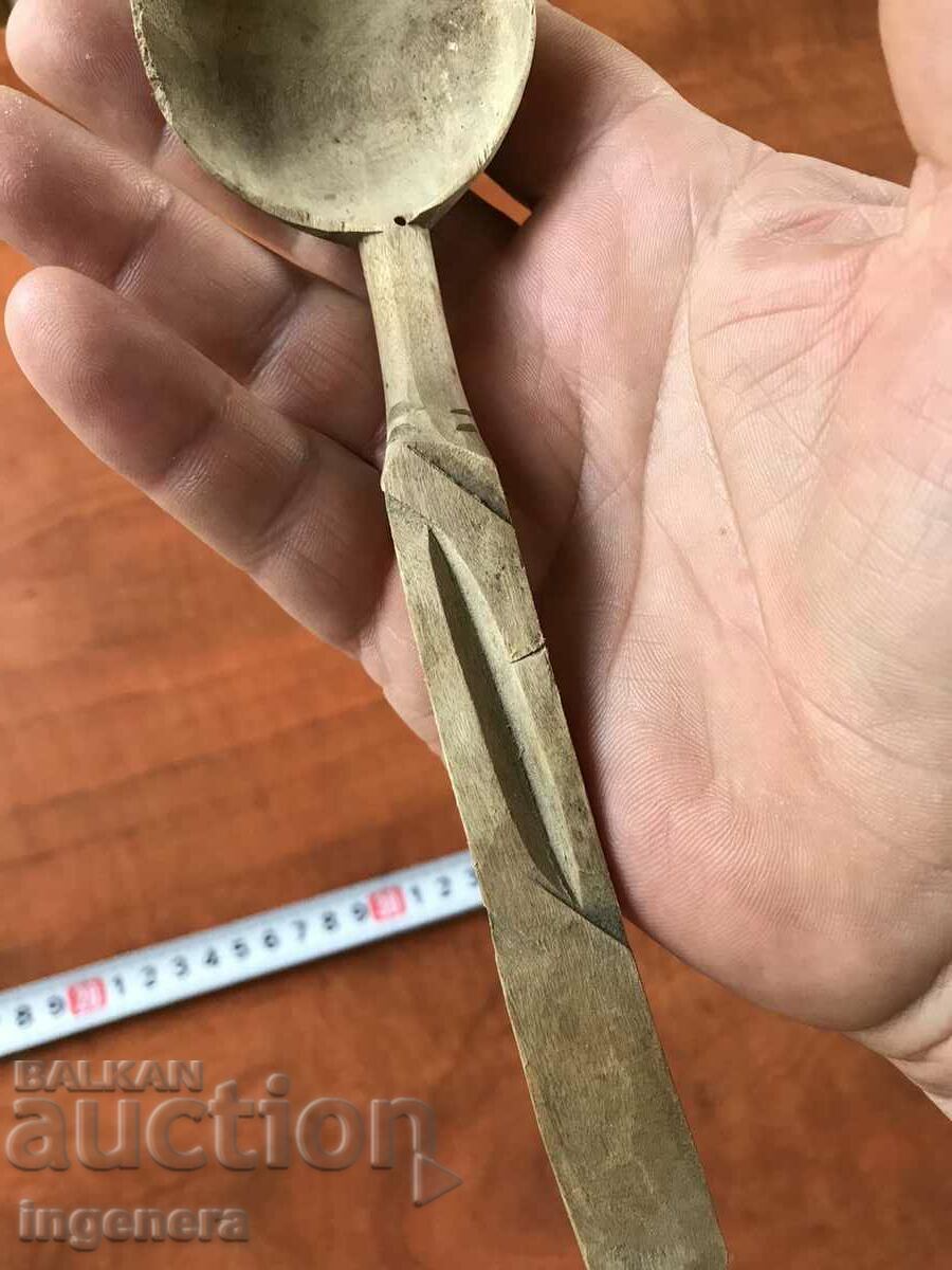 Delivery of ANTIQUE HAND CARVED WOODEN SPOON Delivery of ANTIQUE HAND CARVED WOODEN SPOON