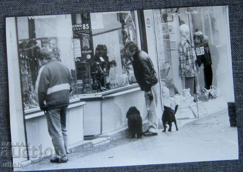 Стара снимка Франция улица с магазини арт фотография