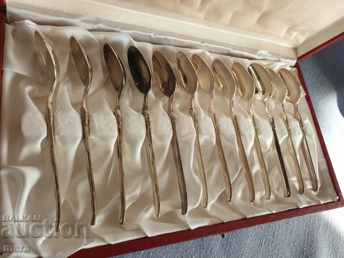 Set of antique silver plated coffee spoons. with price 320.00 BGN | € 163.61 Set of antique silver plated coffee spoons. with price 320.00 BGN | € 163.61