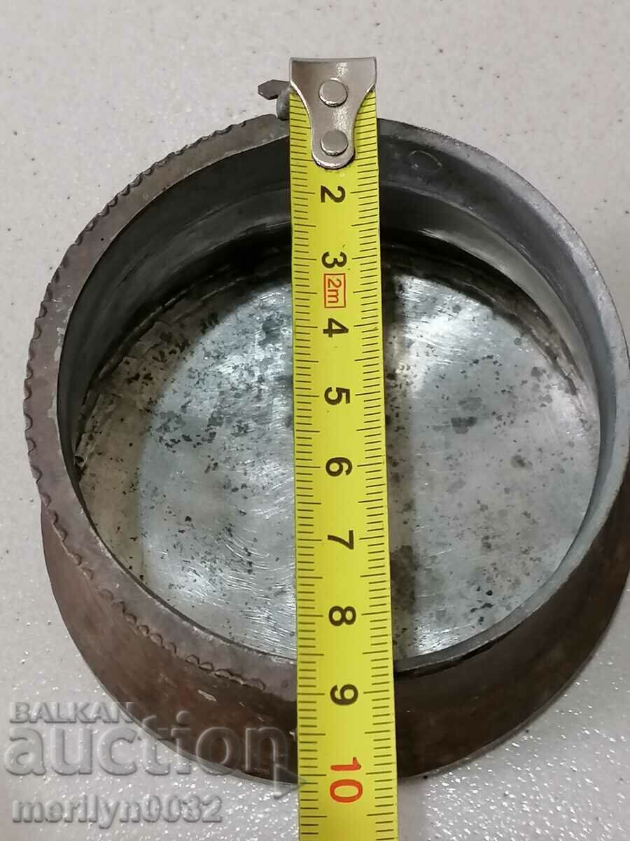 Auction  Old copper minion, copper, cauldron