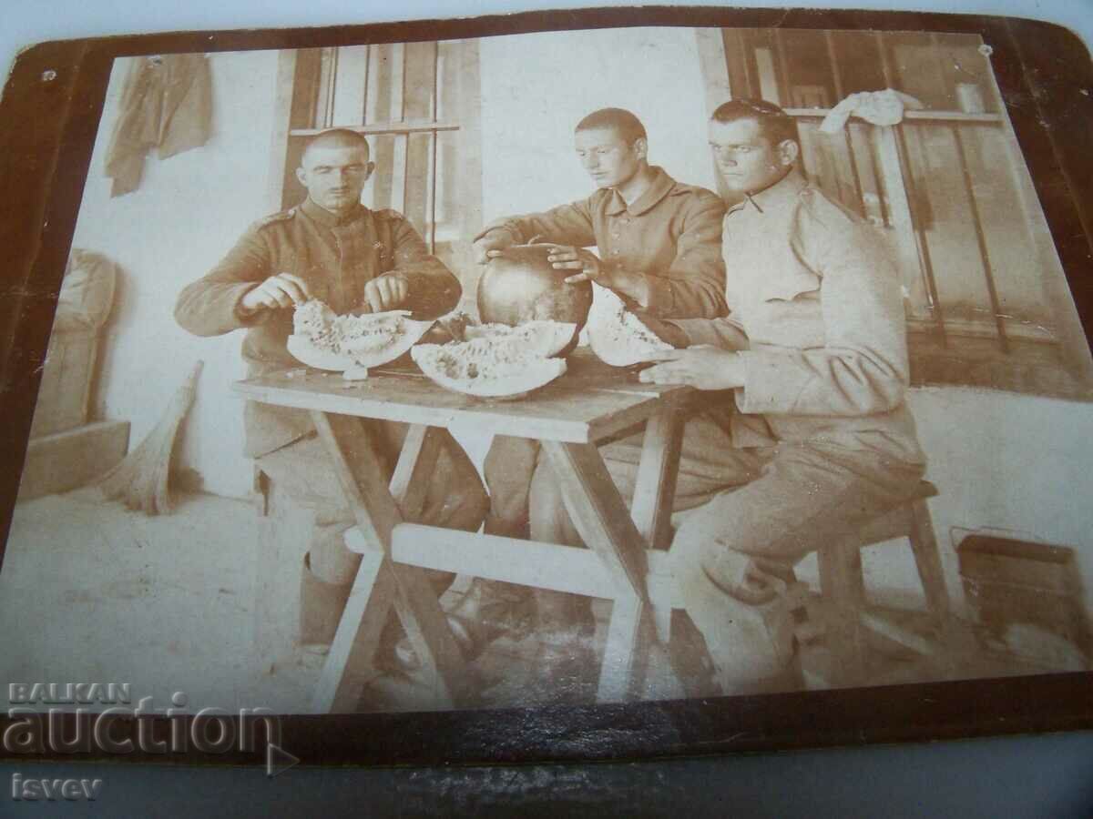 Old photo postcard from the First World War. with price 10.00 BGN | € 5.11 Old photo postcard from the First World War. with price 10.00 BGN | € 5.11
