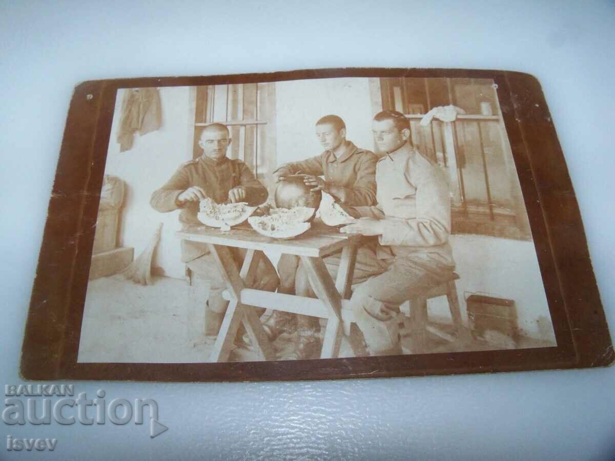 Auction Old photo postcard from the First World War. Auction Old photo postcard from the First World War.