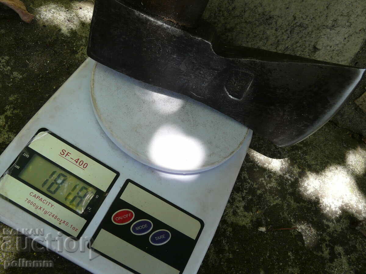 Old GDR massive ax - 381 - 5 Old GDR massive ax - 381 - 5