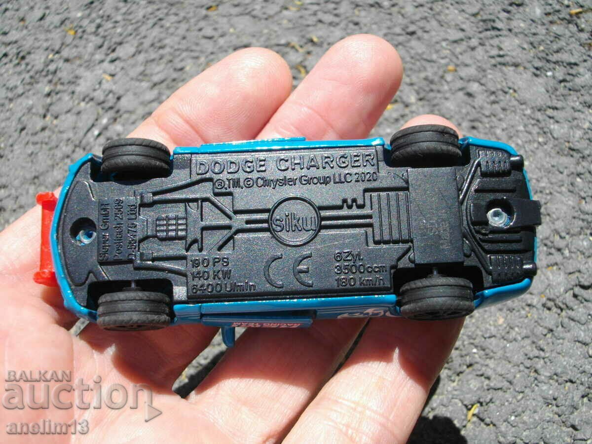 SIKU DODGE CHARGER METAL TROLLEY - 6 SIKU DODGE CHARGER METAL TROLLEY - 6