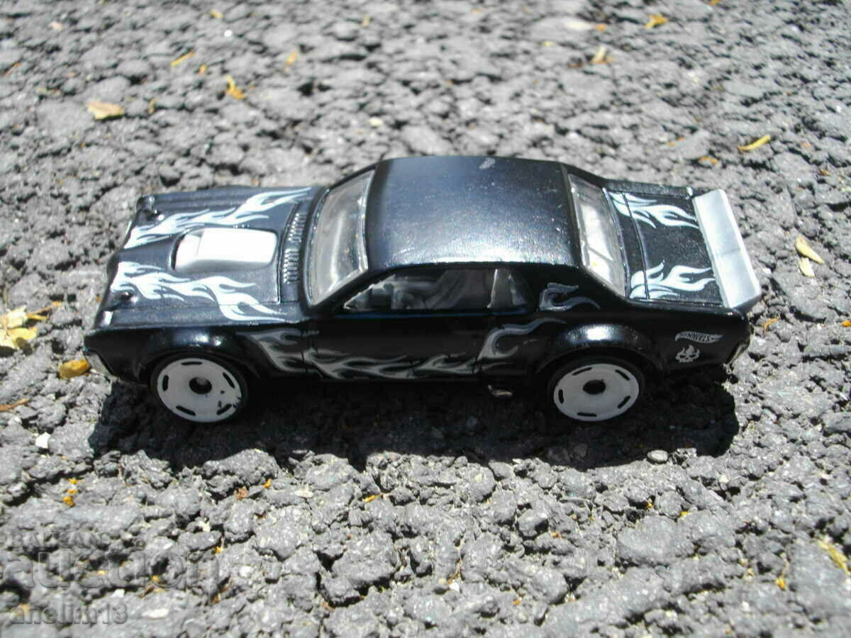 Delivery of MERCURY COUGAR HOT WHEELS METAL TROLLEY Delivery of MERCURY COUGAR HOT WHEELS METAL TROLLEY