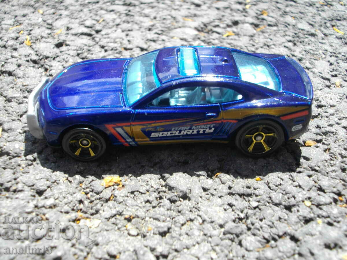 Cărucior metalic HOT WHEELS cu preț 40.00 BGN | € 20.45
