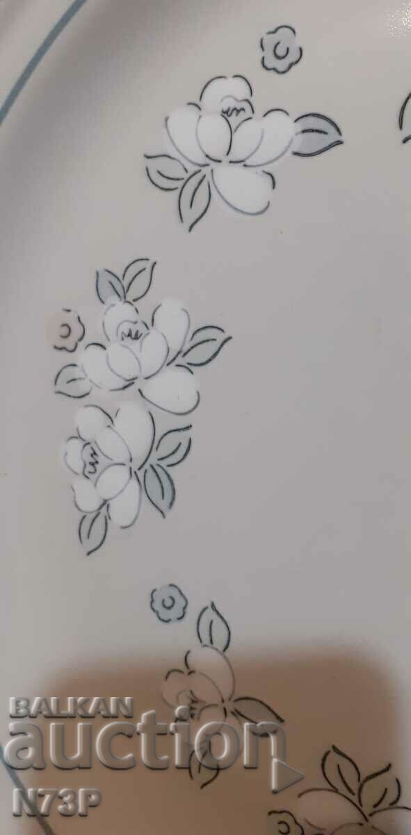 NICE PLATE. COLLECTION. MADE IN JAPAN. with price 17.00 BGN | € 8.69 NICE PLATE. COLLECTION. MADE IN JAPAN. with price 17.00 BGN | € 8.69