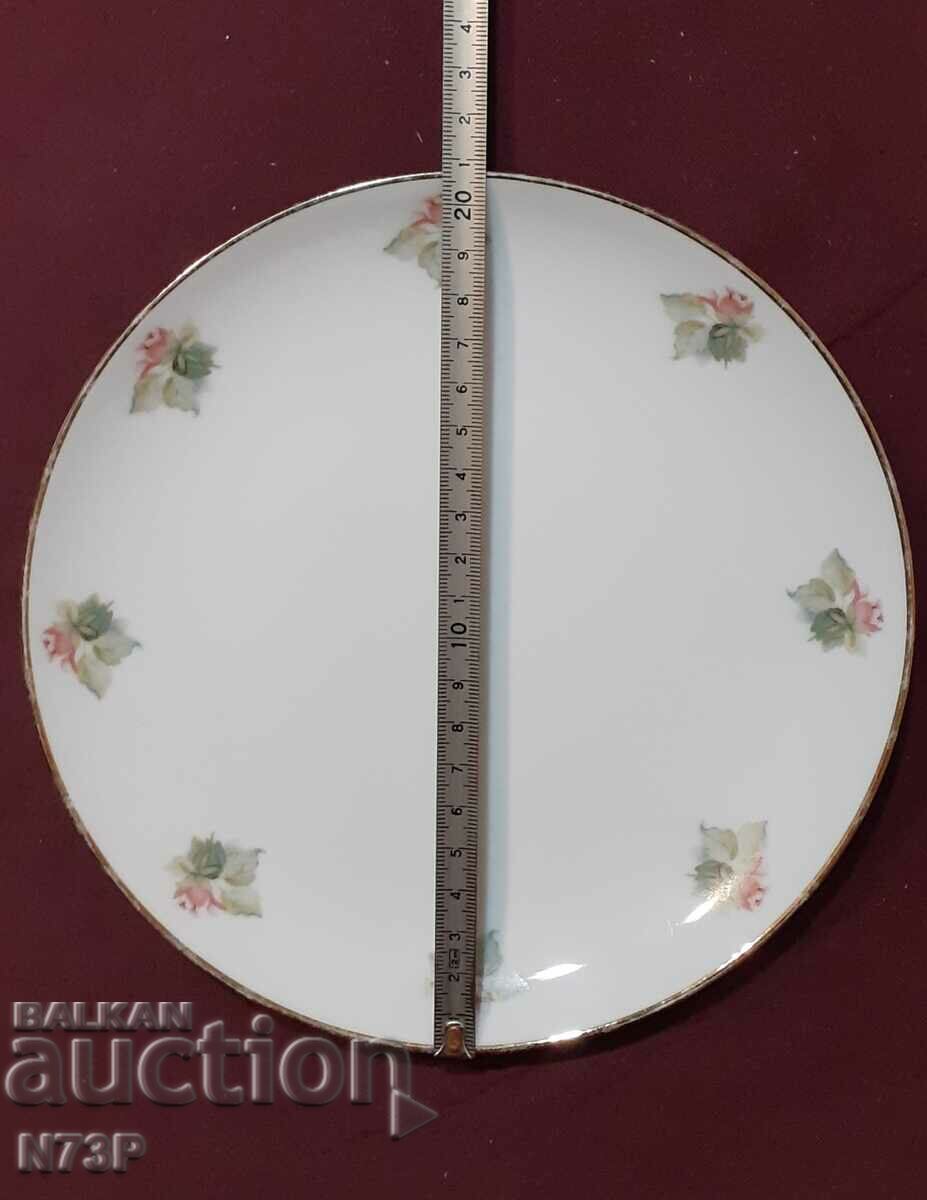 PORCELAIN PLATE. COLLECTION. with price 12.00 BGN | € 6.14 PORCELAIN PLATE. COLLECTION. with price 12.00 BGN | € 6.14