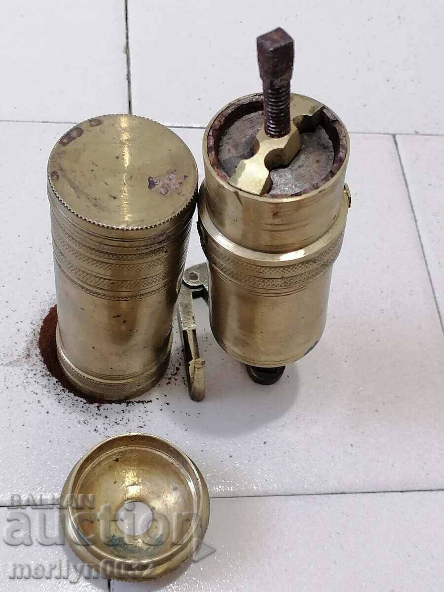 Българска ръчна мелничка за чер пипер, кафе, мелница - 7 Българска ръчна мелничка за чер пипер, кафе, мелница - 7