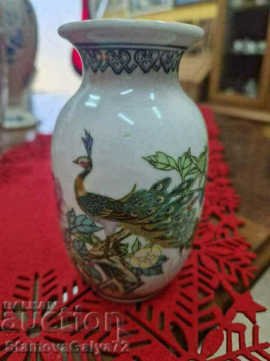 Unique Rare Antique Porcelain Chinese Vase with price 199.00 BGN | € 101.75 Unique Rare Antique Porcelain Chinese Vase with price 199.00 BGN | € 101.75
