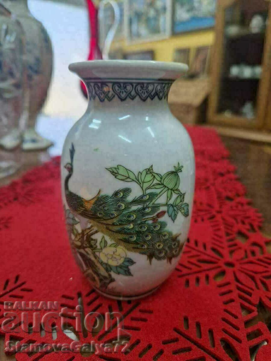 Unique Rare Antique Porcelain Chinese Vase - 5 Unique Rare Antique Porcelain Chinese Vase - 5