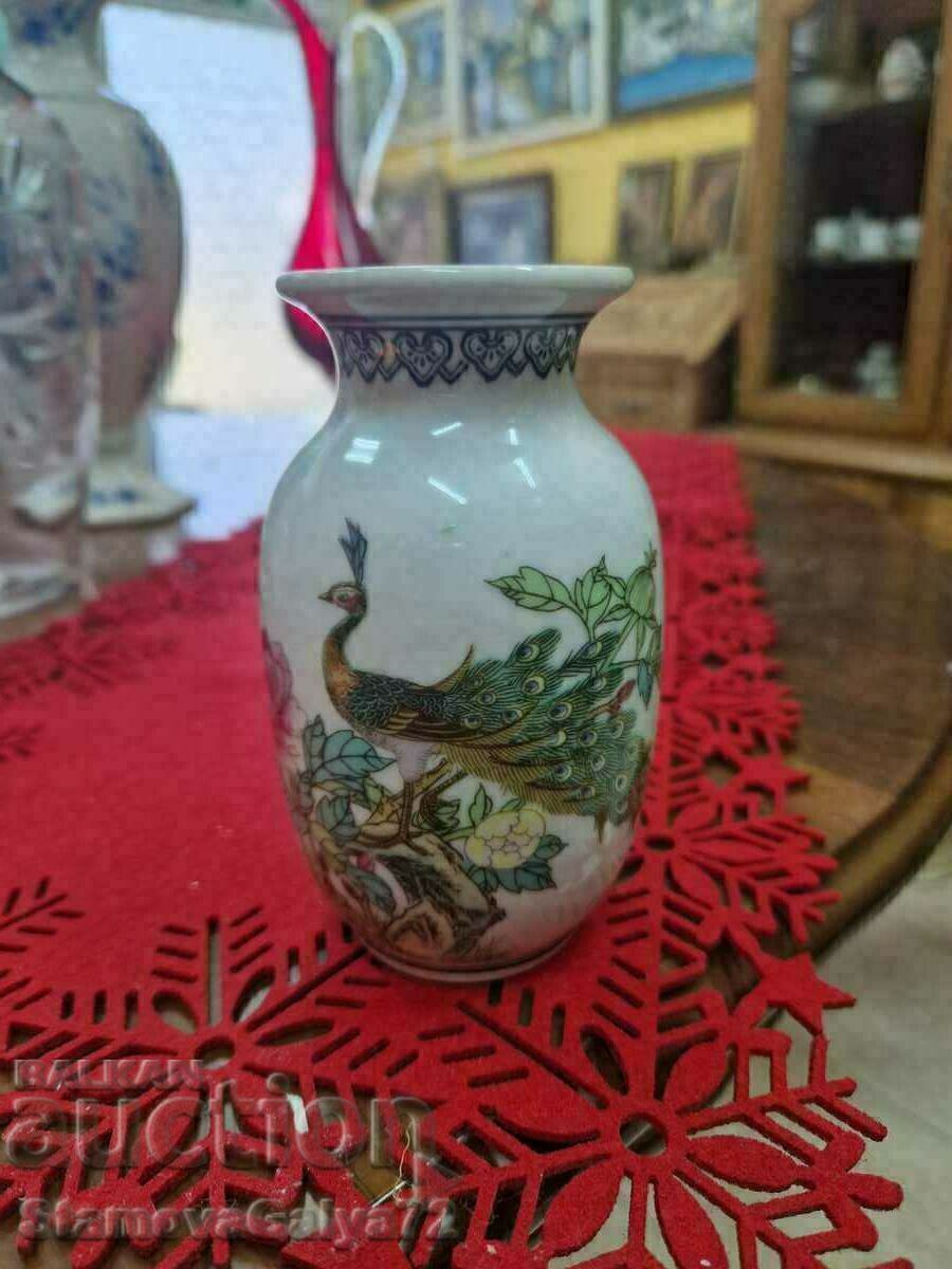 Unique Rare Antique Porcelain Chinese Vase Unique Rare Antique Porcelain Chinese Vase