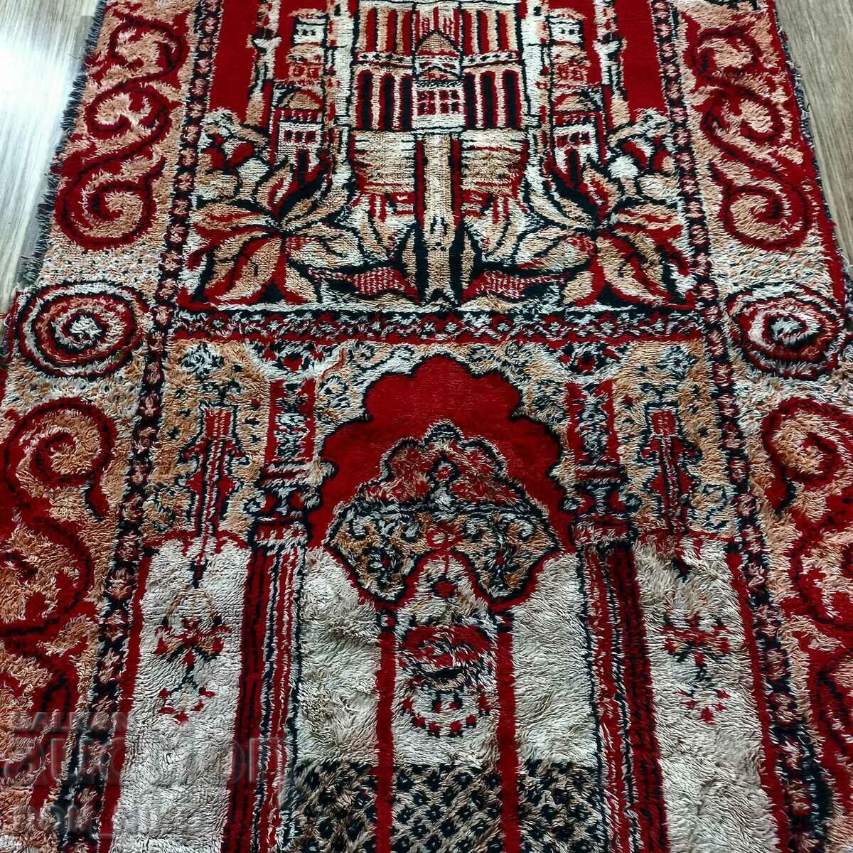 Delivery of Ottoman Prayer Rug Delivery of Ottoman Prayer Rug