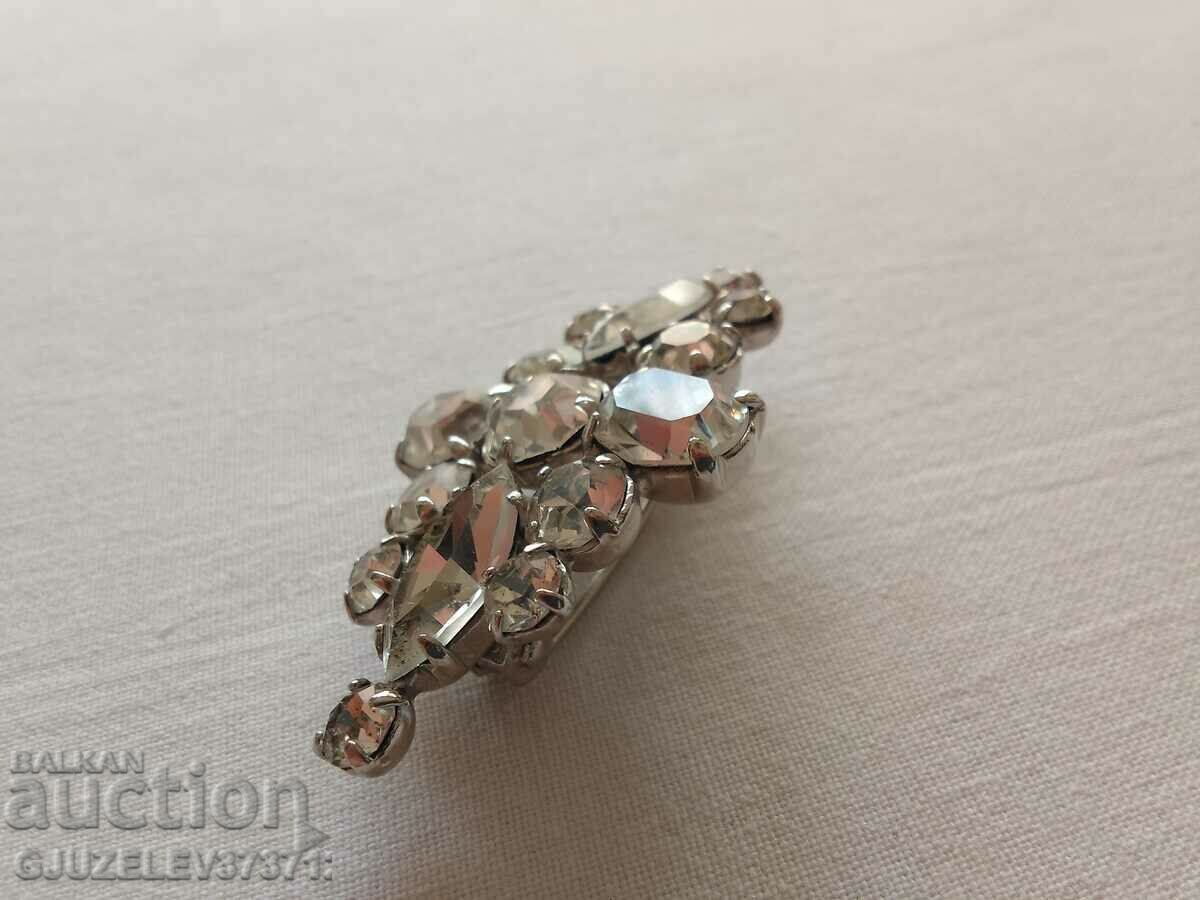 Vintage καρφίτσα με ζιργκόν με τιμή 34.00 BGN | € 17.38 Vintage καρφίτσα με ζιργκόν με τιμή 34.00 BGN | € 17.38