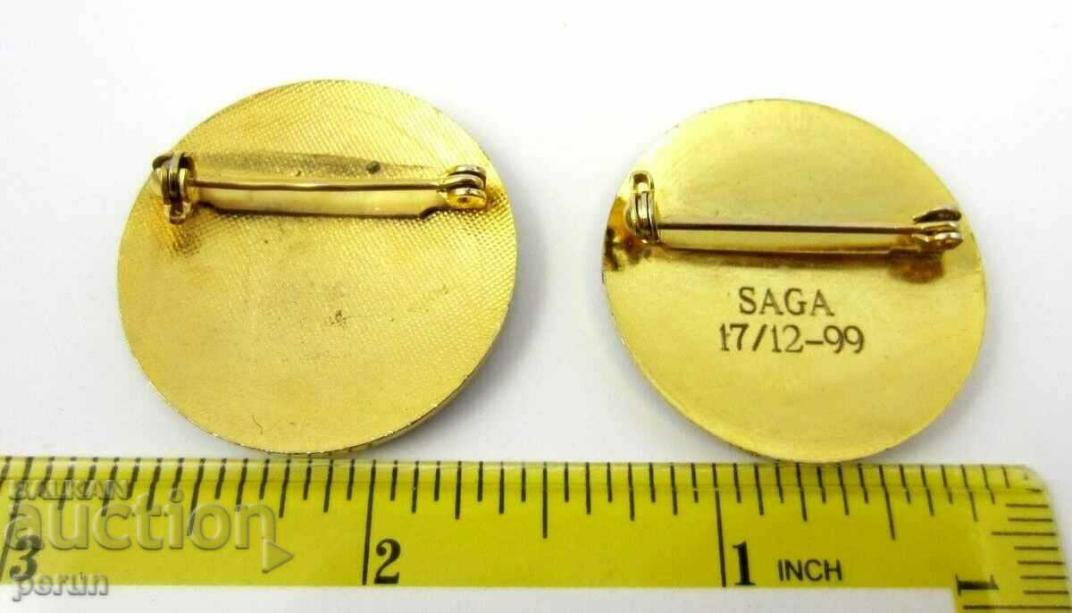 Delivery of Sweden-Emergency Medical Aid-Red Cross-Lot of 2 badges-Top Delivery of Sweden-Emergency Medical Aid-Red Cross-Lot of 2 badges-Top