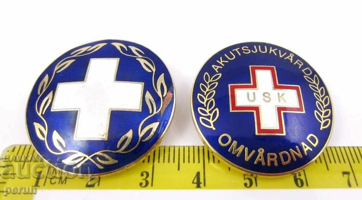 Sweden-Emergency Medical Aid-Red Cross-Lot of 2 badges-Top - 5 Sweden-Emergency Medical Aid-Red Cross-Lot of 2 badges-Top - 5