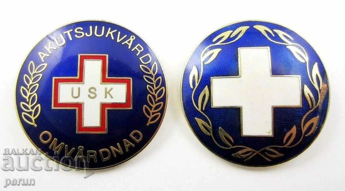 Sweden-Emergency Medical Aid-Red Cross-Lot of 2 badges-Top
