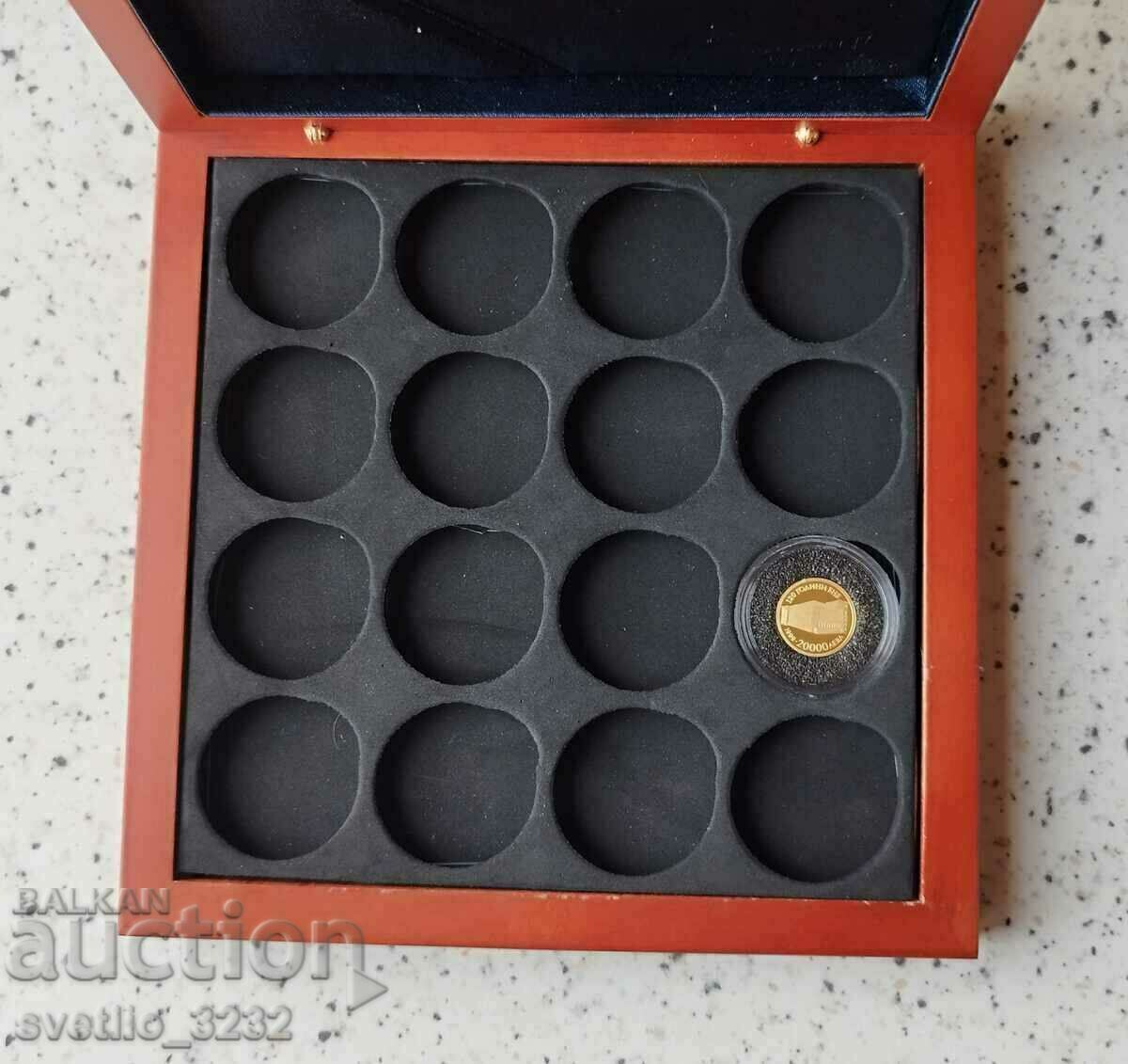 Кутия за монети
