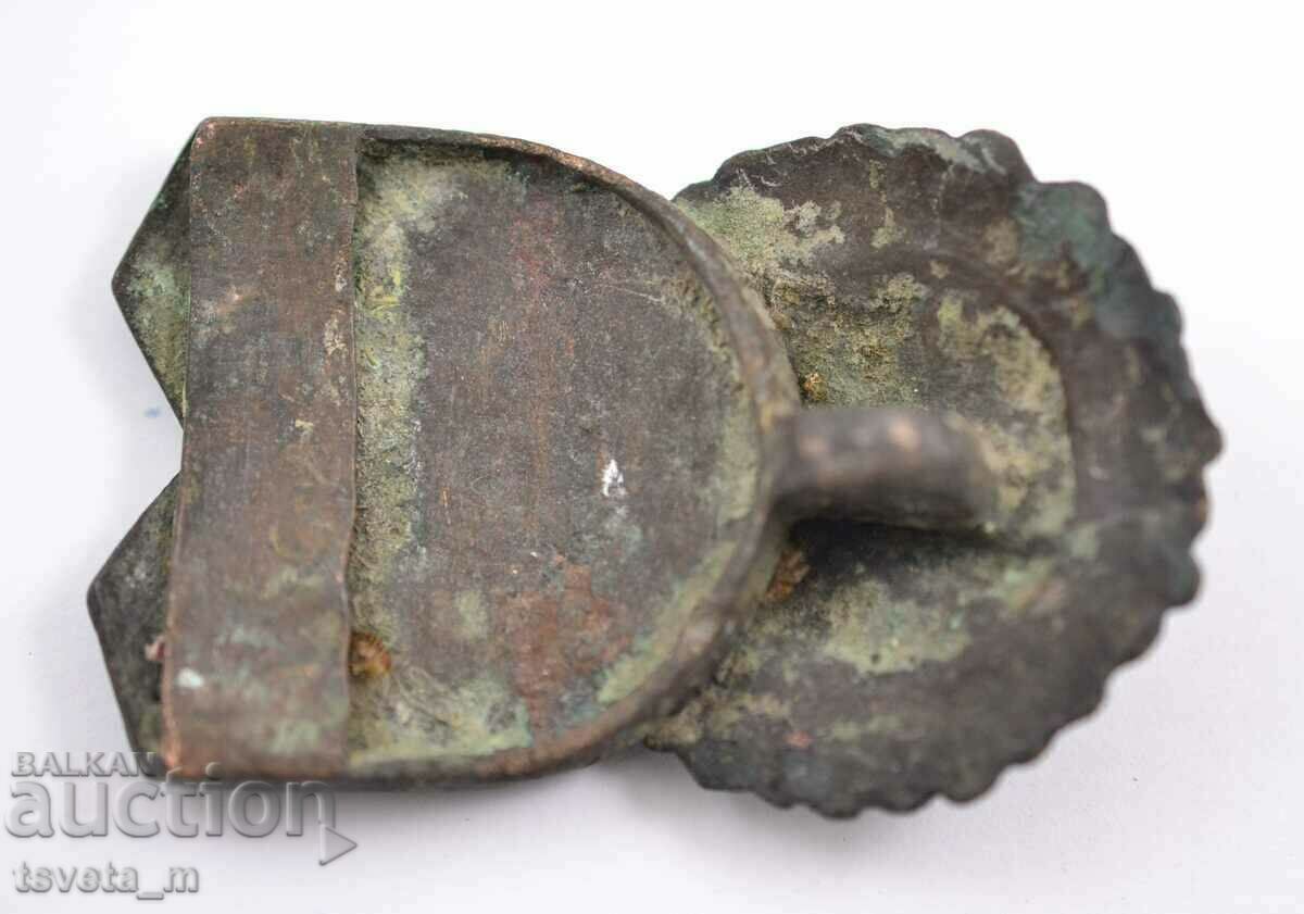 Revival half herringbone belt pouf with price 45.00 BGN | € 23.01 Revival half herringbone belt pouf with price 45.00 BGN | € 23.01