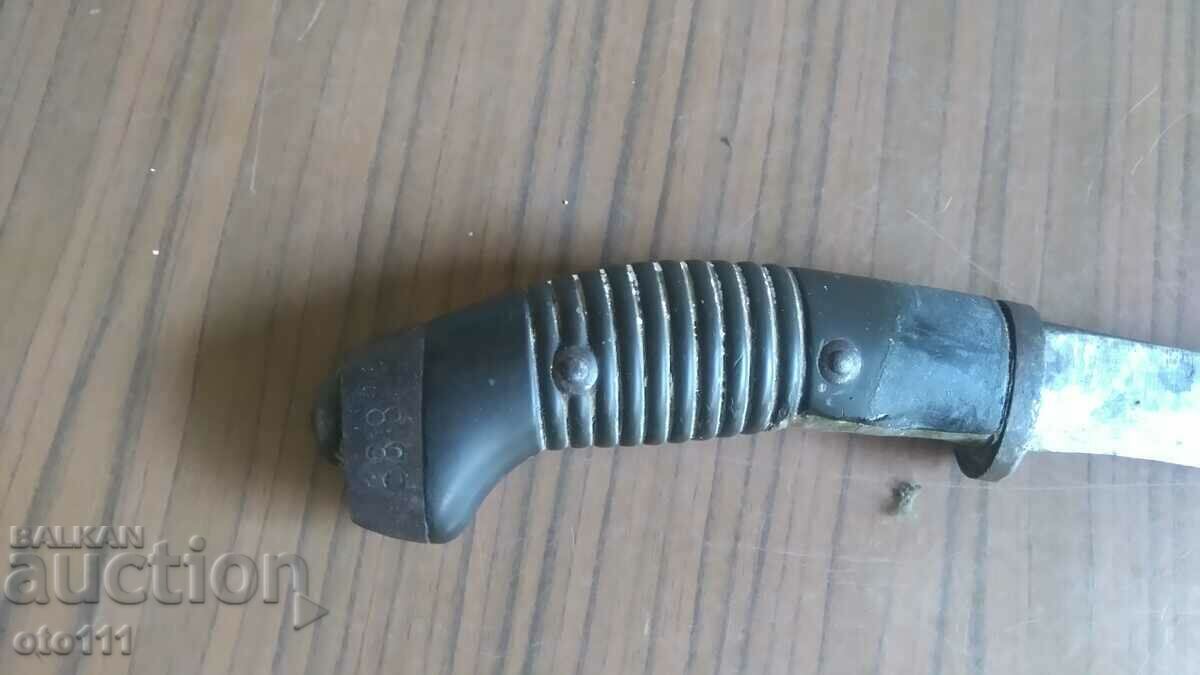 Licitație CUȚIT VECHI DE TRENCH - CUȚIT SABRE Licitație CUȚIT VECHI DE TRENCH - CUȚIT SABRE