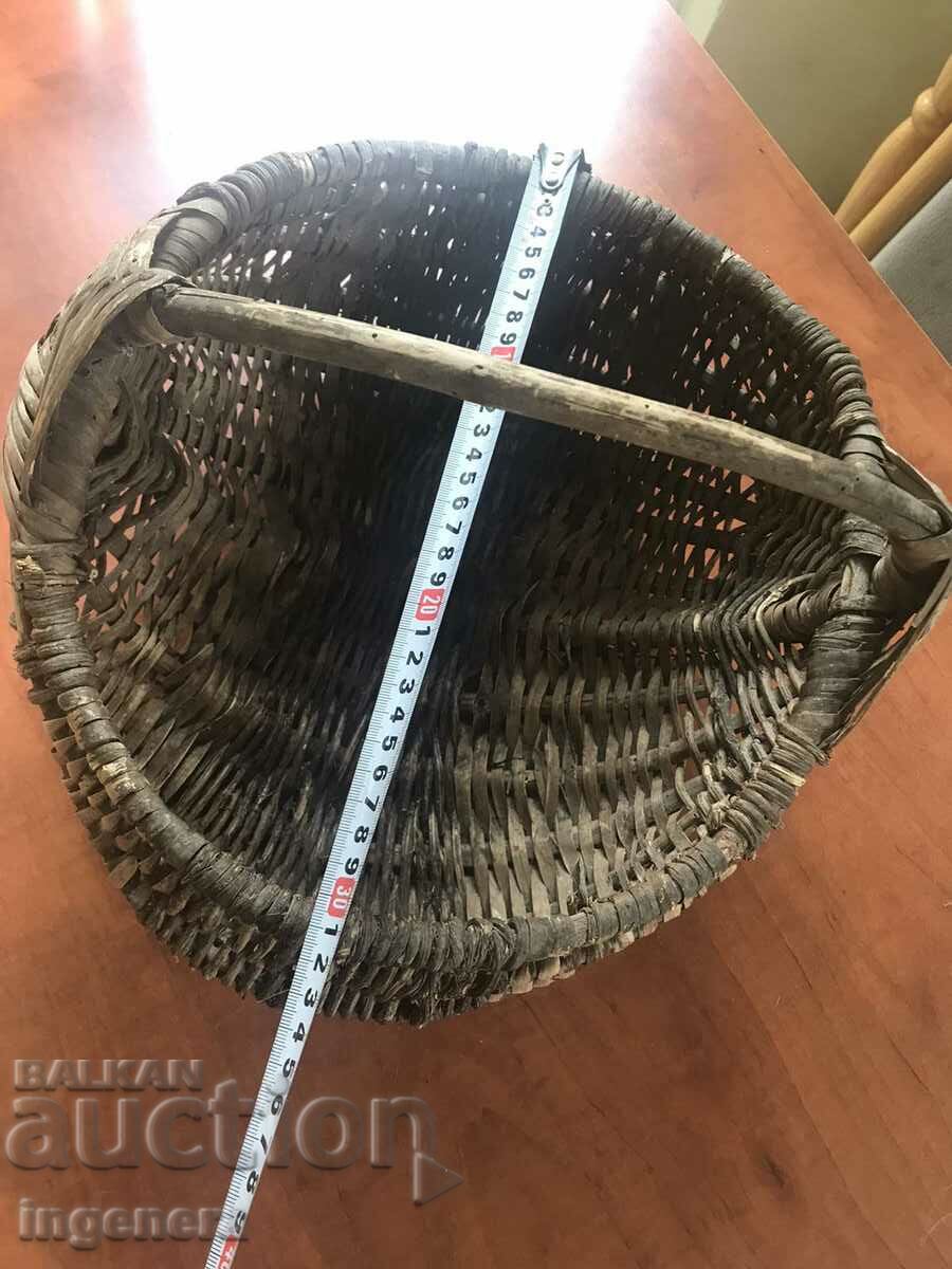 Auction  BASKET WICKED BASKET ANTIQUE