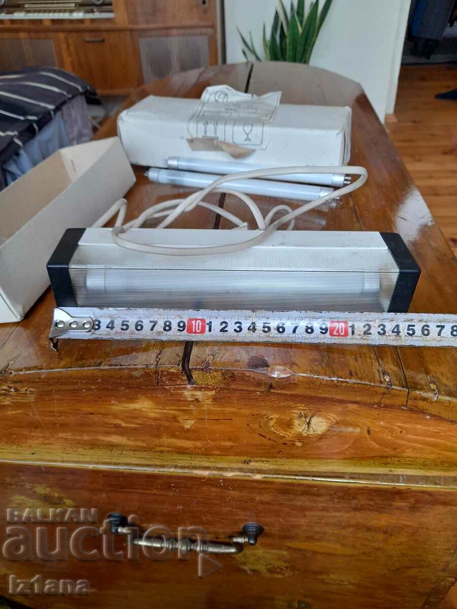 Delivery of Old emergency lamp Delivery of Old emergency lamp