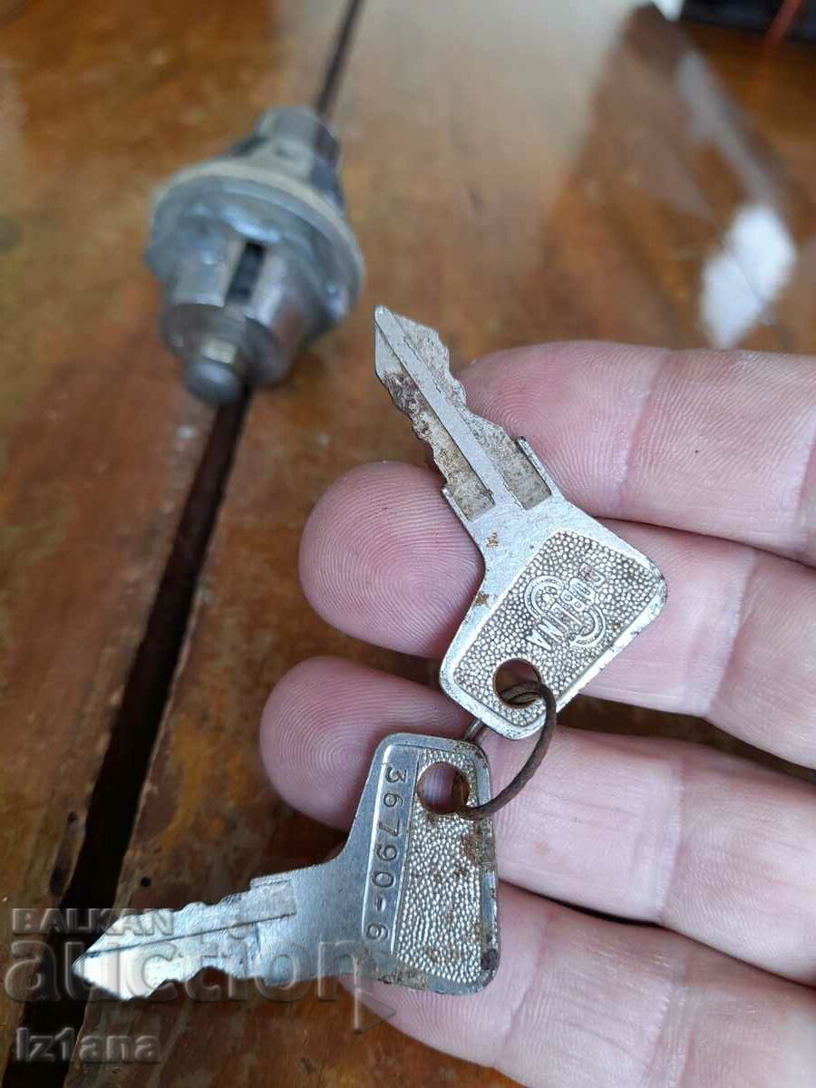 Broasca veche, mandrina pentru portbagajul unei masini Doblina - 5 Broasca veche, mandrina pentru portbagajul unei masini Doblina - 5