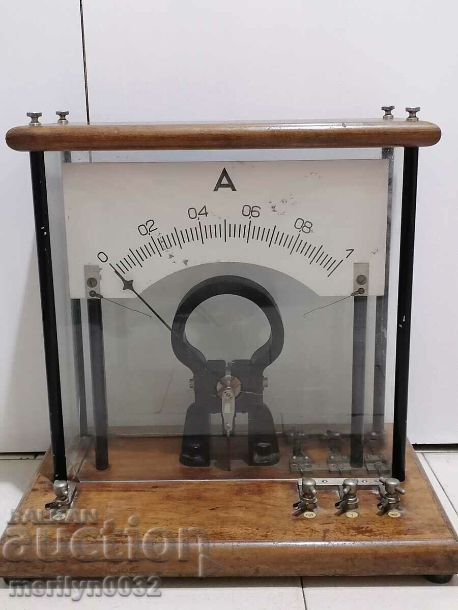 Αμπερόμετρο εργαστηρίου ηλεκτρικής συσκευής