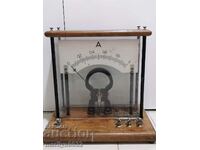 Electrical device laboratory ammeter